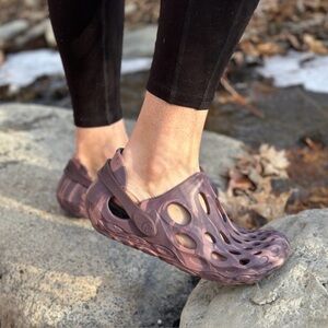 Merrell Hydro Mocs, Unisex, WS 10/MS 8.5, 
Mauve/Pink, Flexible Water Shoe